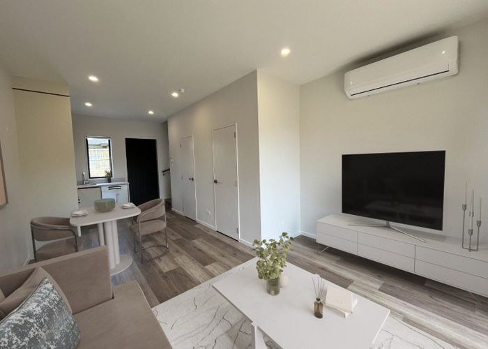  at 8/35 Crawford Avenue, Mangere Bridge, Manukau City, Auckland
