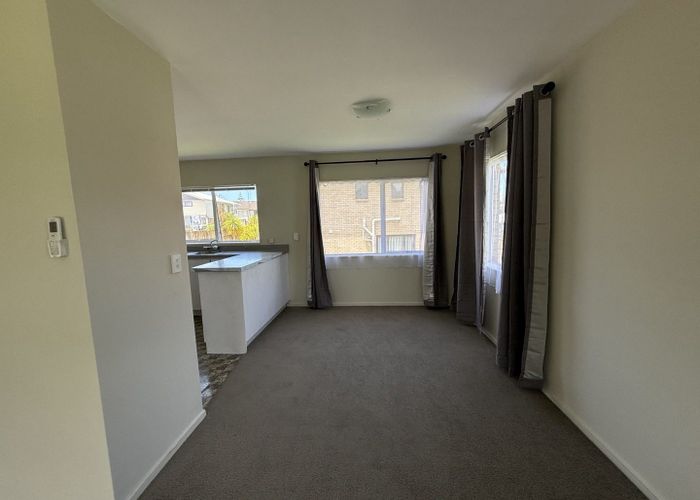  at 91B  Triangle Road, Massey, Waitakere City, Auckland