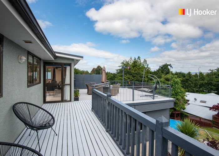  at 17 Braeside, Kinmont Park, Mosgiel