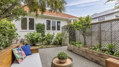  at 42 Glamis Avenue, Strathmore Park, Wellington