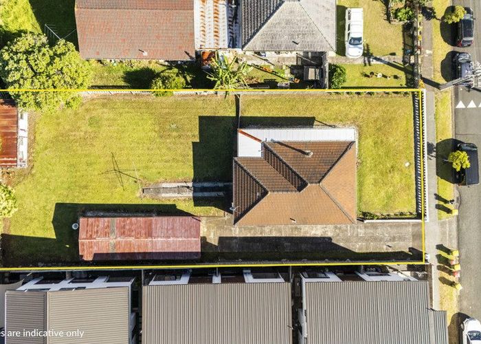  at 13 Churchill Avenue, Manurewa, Auckland