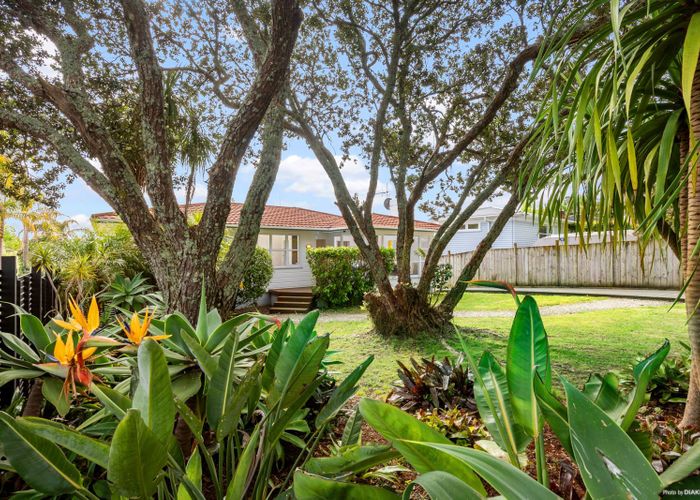  at 13 Sandspit Road, Cockle Bay, Auckland