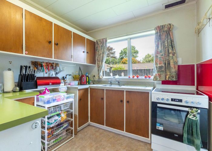  at 15B Queen Street, Dannevirke, Tararua, Manawatu / Whanganui