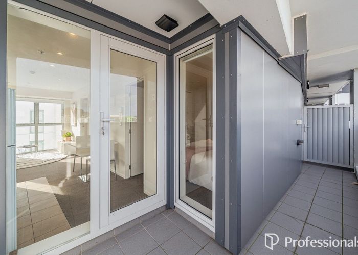  at 1215/74 Taranaki Street, Te Aro, Wellington, Wellington