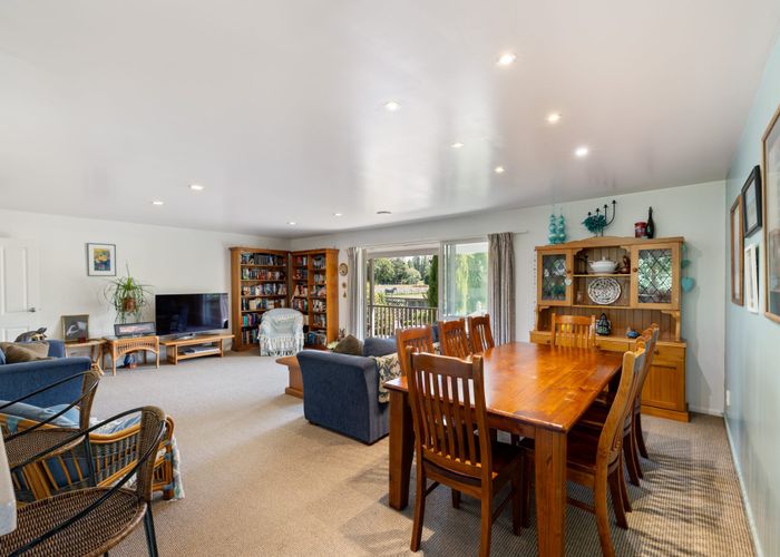  at 219 Coutts Island Road, Coutts Island, Belfast