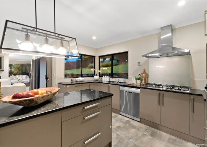  at 38 Gibbston Crescent, Flat Bush, Auckland