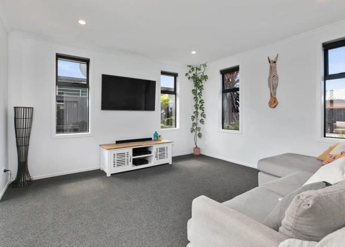  at 11 Fuller Street, Papamoa Beach, Papamoa