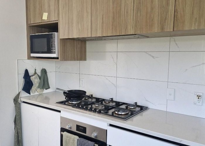  at 4 Seelie Court, Flat Bush, Manukau City, Auckland