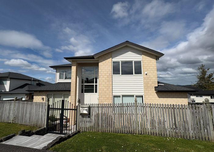  at 220B Metcalfe Road, Ranui, Waitakere City, Auckland