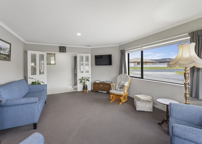  at 15 Percy Kinsman Crescent, Riverstone Terraces, Upper Hutt