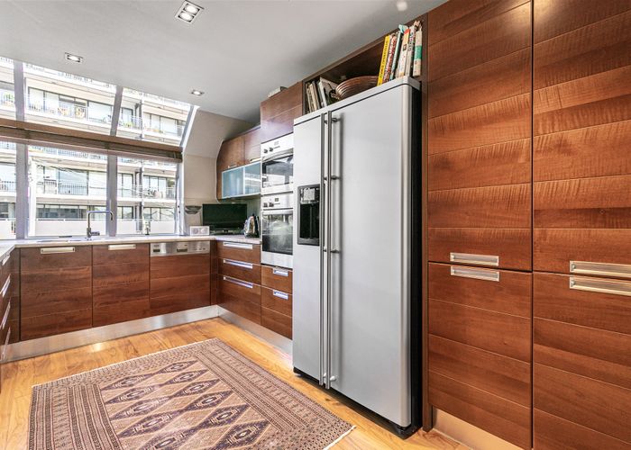  at 2/20 Cleveland Road, Parnell, Auckland