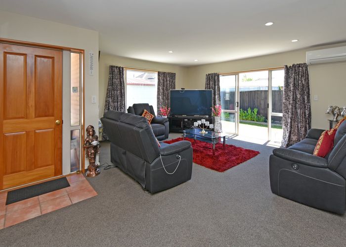  at 1/14 Morrison Avenue, Northcote, Christchurch