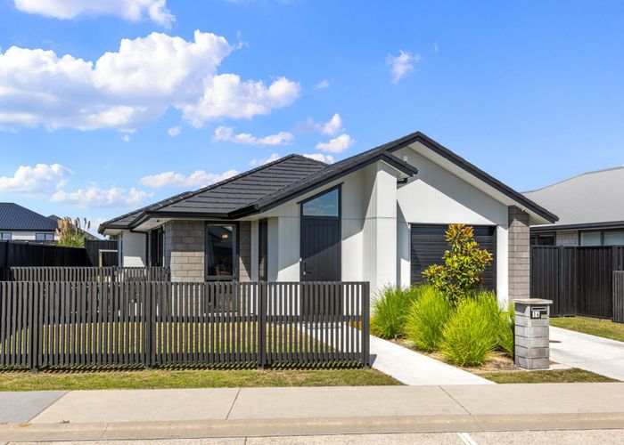  at 14 Greenwich Street, Papamoa