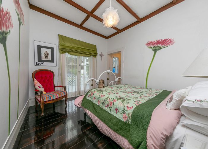  at 355 Ridge Road, Paremoremo, North Shore City, Auckland