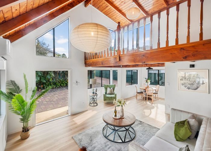  at 22A Highland Road, Mount Albert, Auckland