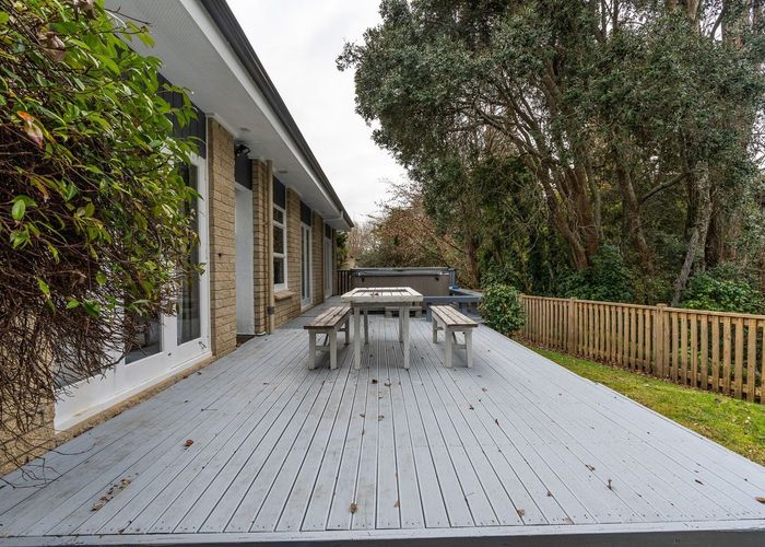  at 512  River Road, Fairfield, Hamilton, Waikato