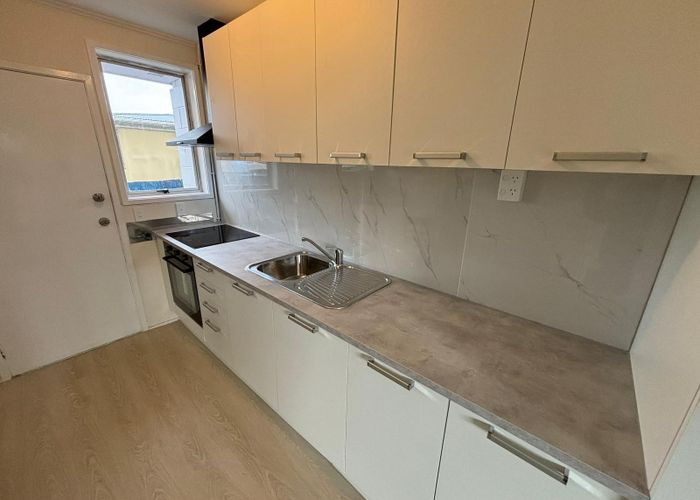 at 1/5 Deering Place, Papatoetoe, Manukau City, Auckland
