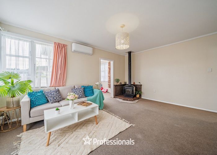  at 10 Hughes Crescent, Taita, Lower Hutt, Wellington