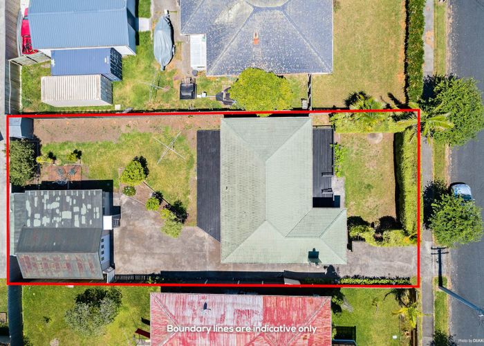  at 8 Tiraumea Drive, Pakuranga, Auckland