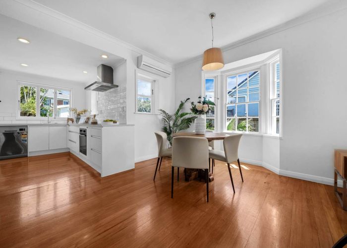  at 12 Cadman Avenue, Greenlane, Auckland City, Auckland