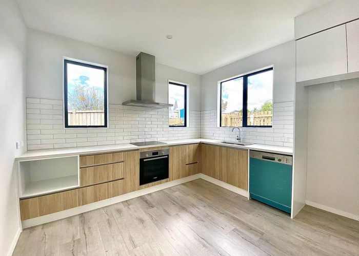  at 19A Granville Drive, Massey, Auckland