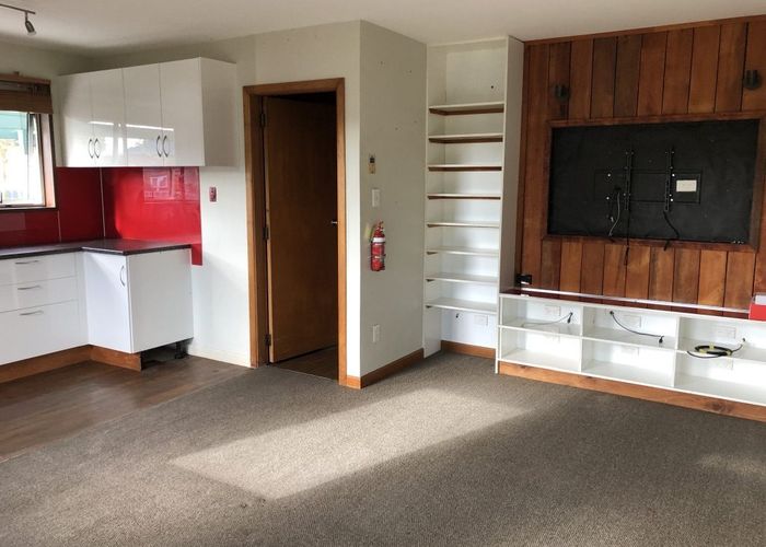  at 2/82 Osborne St, Waltham, Christchurch City, Canterbury