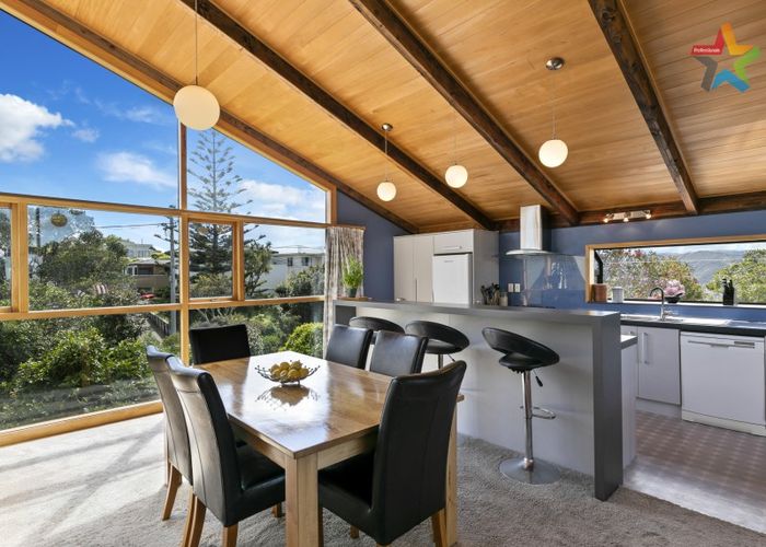  at 7 Pekanga Road, Normandale, Lower Hutt