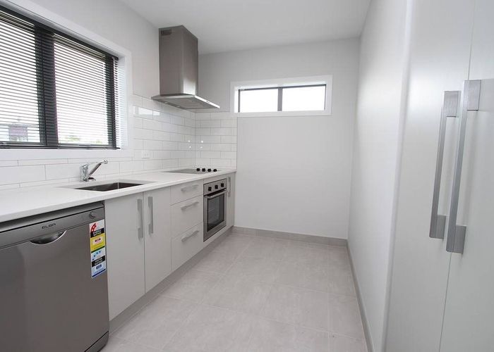  at 4/360 Worcester Street, Linwood, Christchurch City, Canterbury