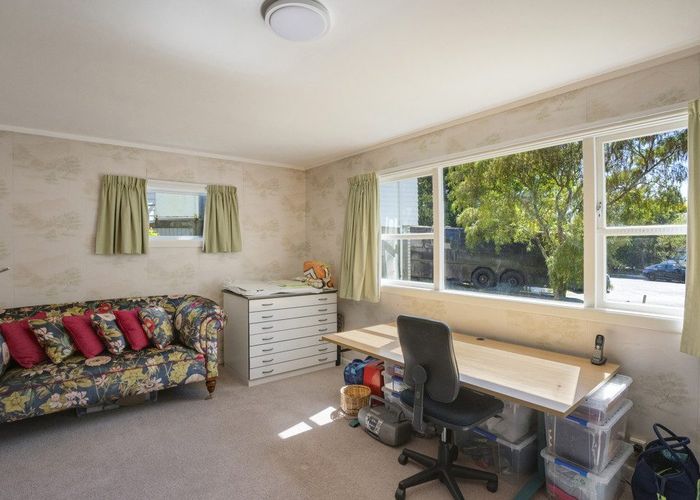  at 12 Somerville Terrace, Tawa, Wellington