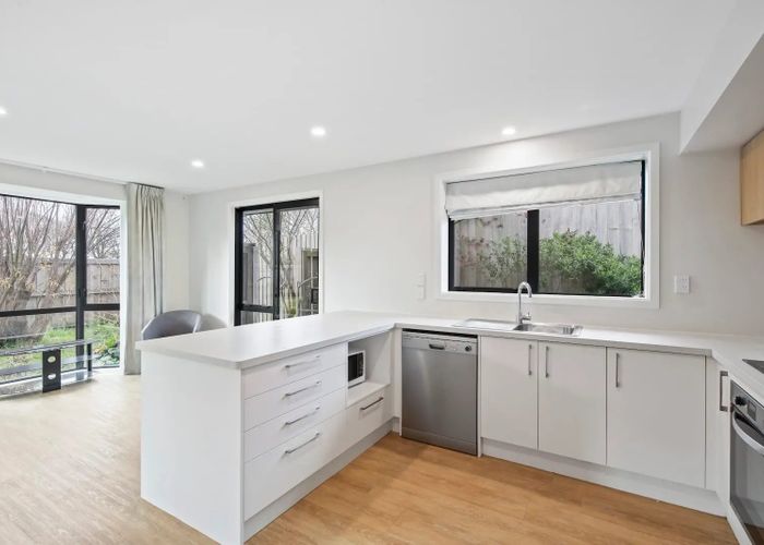  at 162 Travis Road, New Brighton, Christchurch