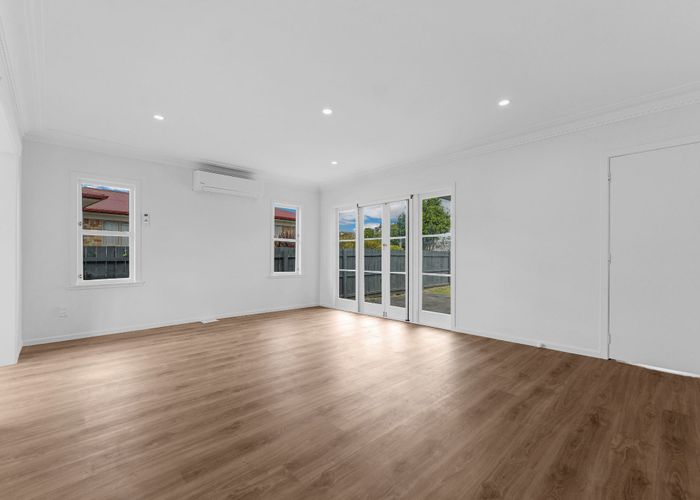  at 6 Grebe Street, Manurewa, Auckland