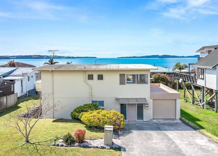 Recently sold 8 Kotuku Place, Snells Beach homes.co.nz