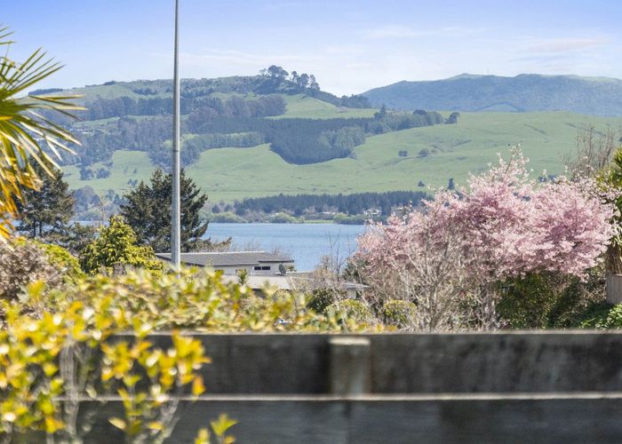  at 2 Fairview Terrace, Waipahihi, Taupo, Waikato