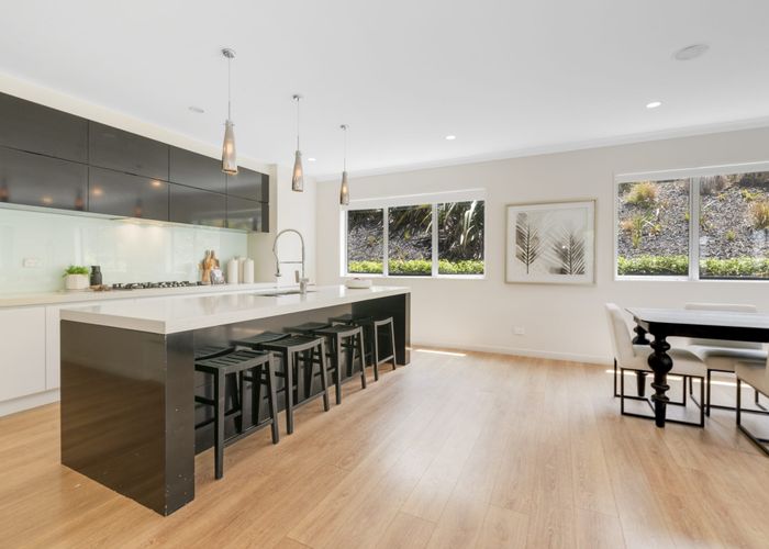  at 35 Remuremu Street, Long Bay, Auckland