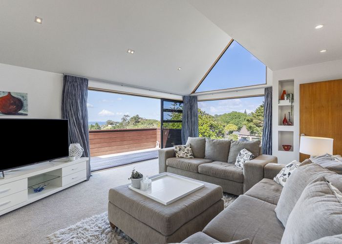  at 16 Bellbird Rise, Murrays Bay, North Shore City, Auckland