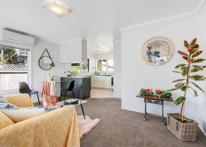  at 1/13 Ayton Drive, Totara Vale, North Shore City, Auckland