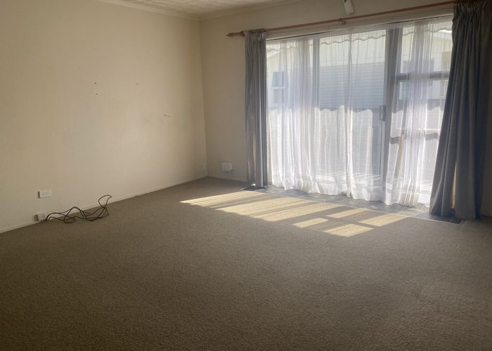  at 1/19 Vina Place, Massey, Waitakere City, Auckland