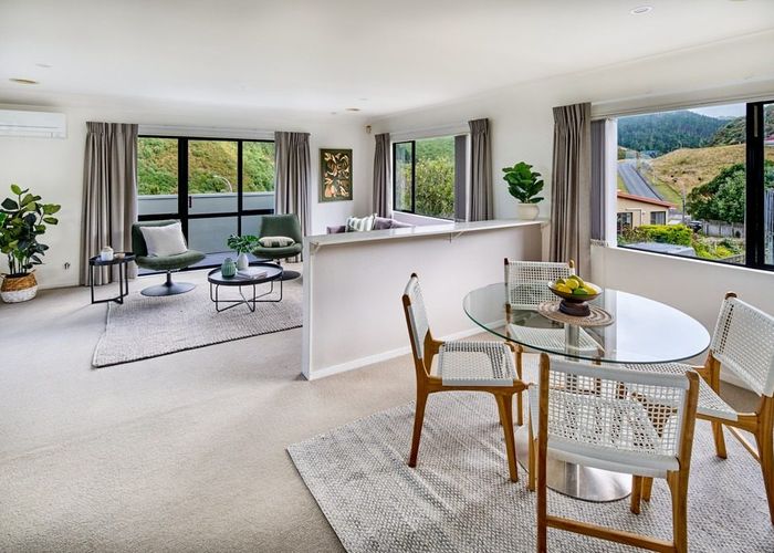  at 22 Domanski Crescent, Owhiro Bay, Wellington, Wellington
