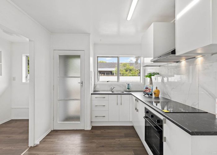  at 2/46 Jellicoe Road, Manurewa, Manukau City, Auckland