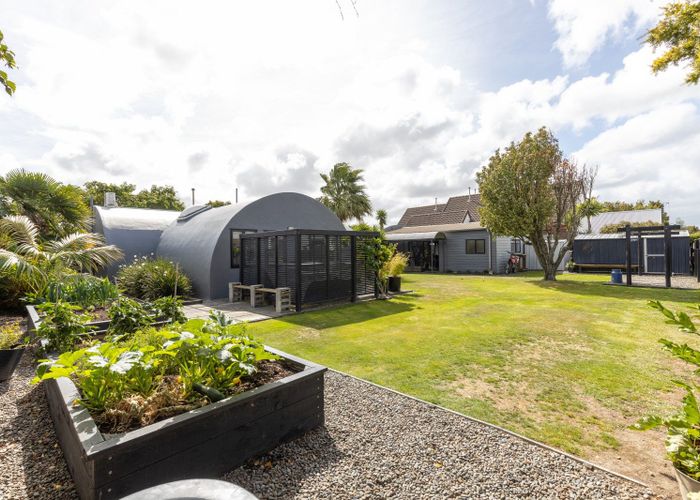  at 8 Kings Court, Roslyn, Palmerston North