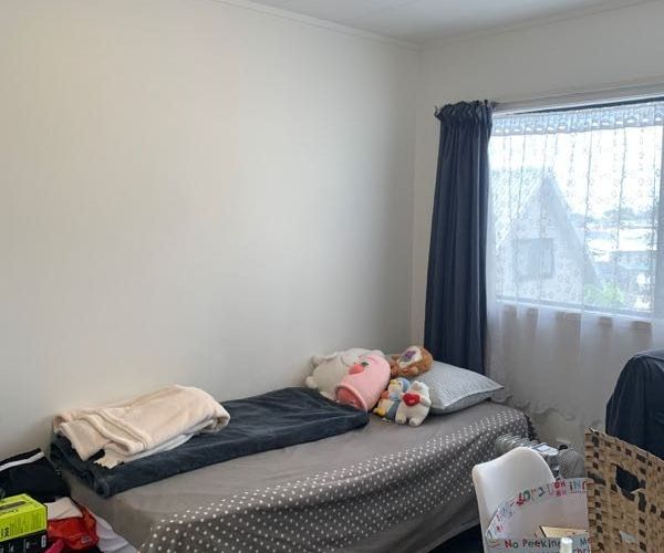  at 2/15 Wilkie Place, Mount Wellington, Auckland City, Auckland