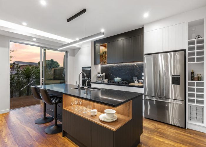  at 5B Trafalgar Road, Milford, Auckland