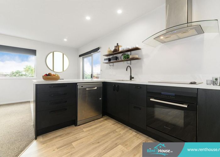 at 5 Foyle Place, Glendene, Waitakere City, Auckland
