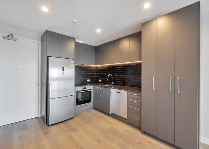  at 107/9-11 Walmer Road, Point Chevalier, Auckland City, Auckland