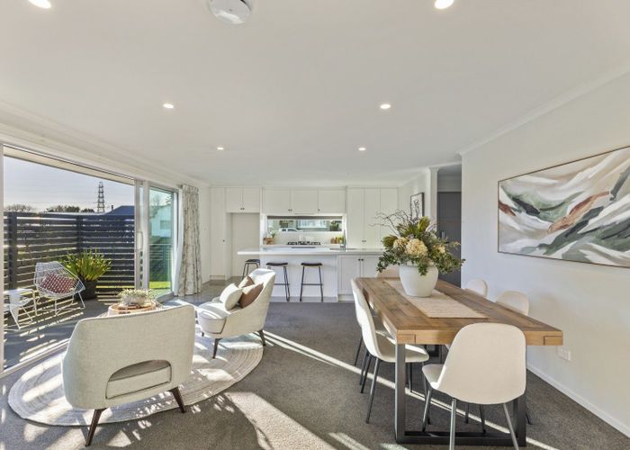  at 1 Howe Place, Vogeltown, New Plymouth, Taranaki