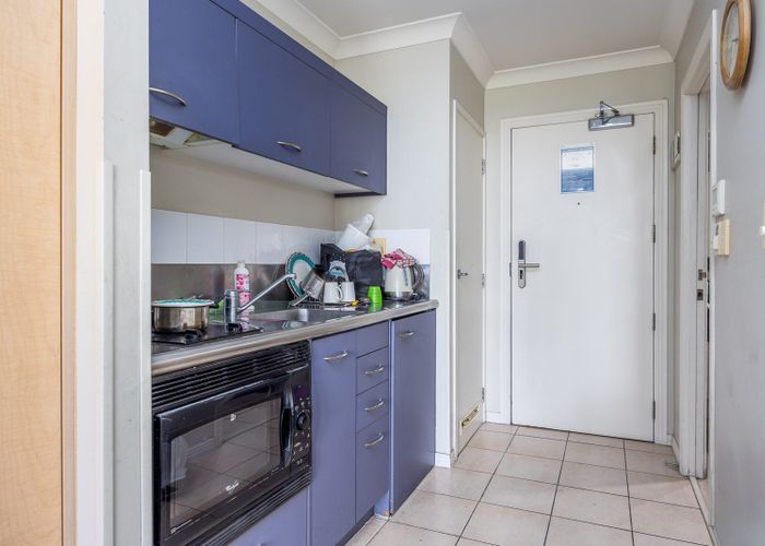  at 4C/100 Greys Avenue, City Centre, Auckland City, Auckland