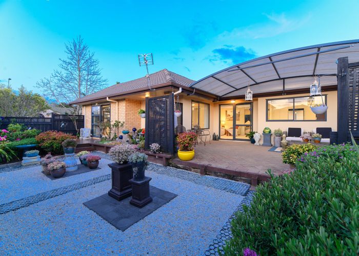  at 32 Corta Bella Place, Golflands, Auckland
