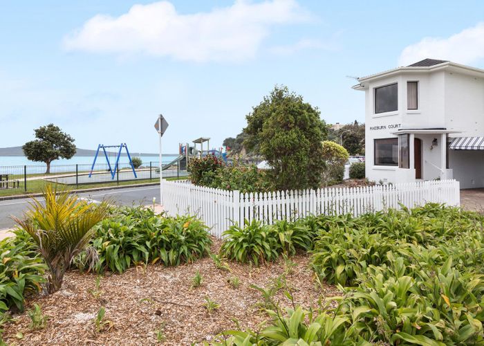  at 1/1 Cliff Road, St Heliers, Auckland