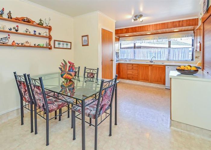 at 4 Sheralee Place, Bucklands Beach, Auckland