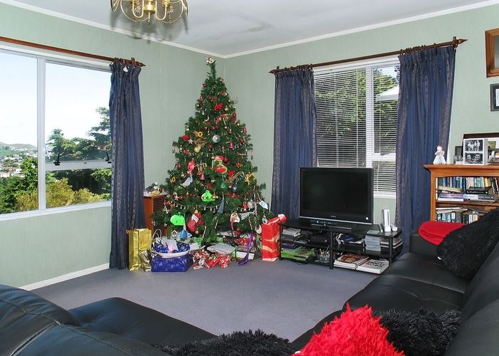  at 52B Edgecombe Street, Newlands, Wellington